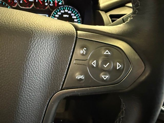 Chevrolet Tahoe Vehicle Full-screen Gallery Image 17