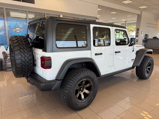 Jeep Wrangler Unlimited Vehicle Full-screen Gallery Image 03