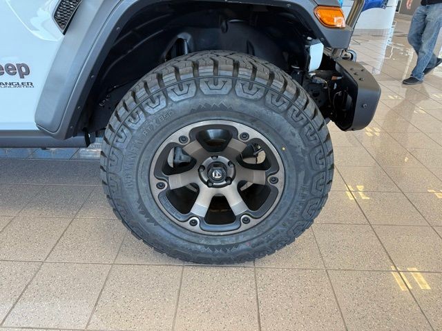 Jeep Wrangler Unlimited Vehicle Full-screen Gallery Image 10