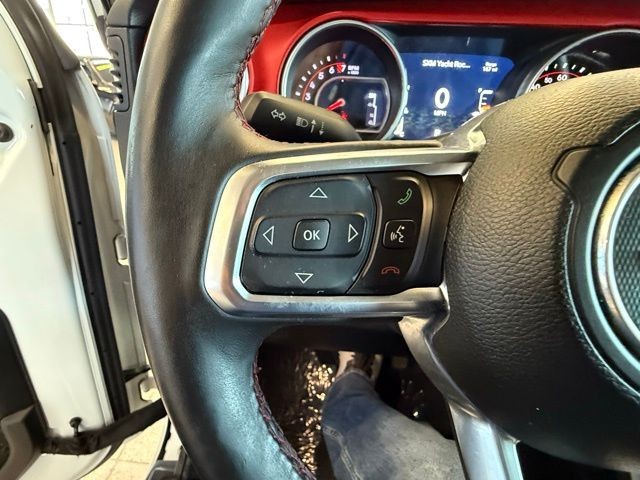 Jeep Wrangler Unlimited Vehicle Full-screen Gallery Image 18