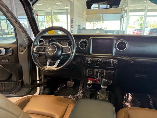 Jeep Wrangler Vehicle Full-screen Gallery Image 27