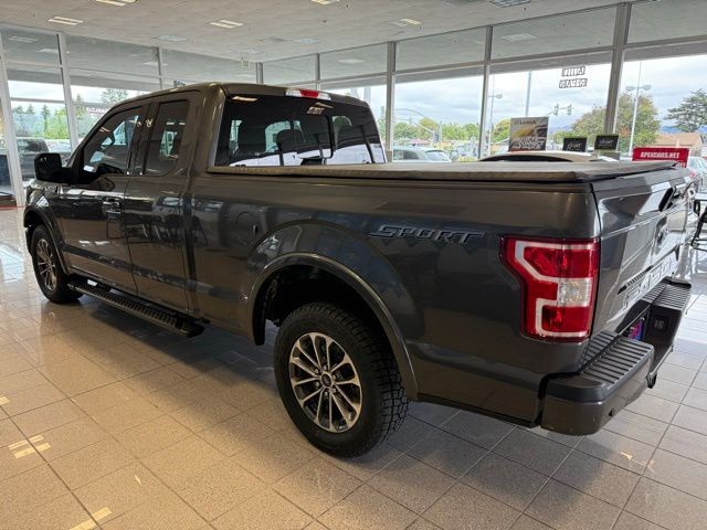 Ford F-150 Vehicle Full-screen Gallery Image 05