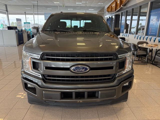 Ford F-150 Vehicle Full-screen Gallery Image 07