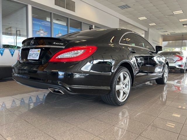 Mercedes-Benz CLS-Class Vehicle Full-screen Gallery Image 08
