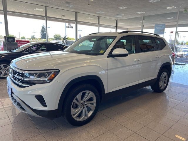 Volkswagen Atlas Vehicle Full-screen Gallery Image 20