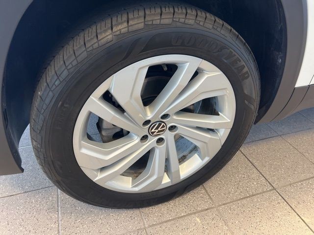 Volkswagen Atlas Vehicle Full-screen Gallery Image 44