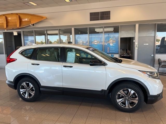 Honda CR-V Vehicle Full-screen Gallery Image 04