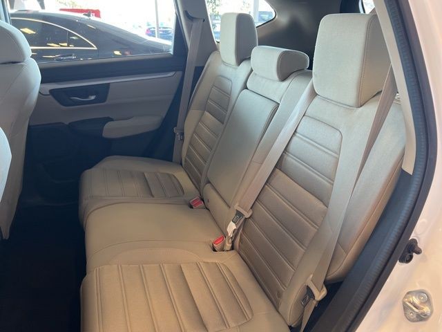 Honda CR-V Vehicle Full-screen Gallery Image 21