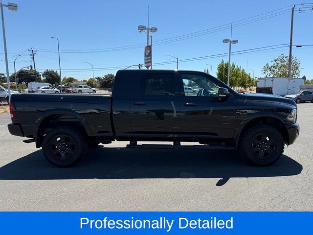 Ram 2500 Vehicle Full-screen Gallery Image 03