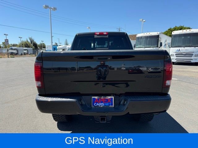 Ram 2500 Vehicle Full-screen Gallery Image 05