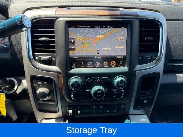 Ram 2500 Vehicle Full-screen Gallery Image 20