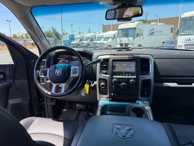 Ram 2500 Vehicle Full-screen Gallery Image 29
