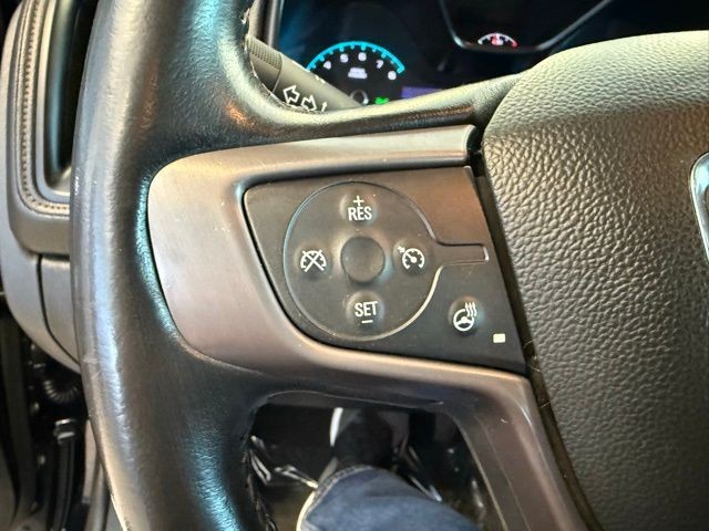 GMC Canyon Vehicle Full-screen Gallery Image 20