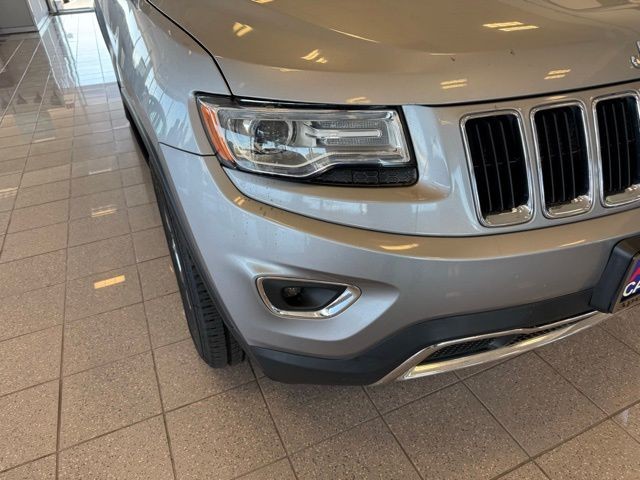 Jeep Grand Cherokee Vehicle Full-screen Gallery Image 08