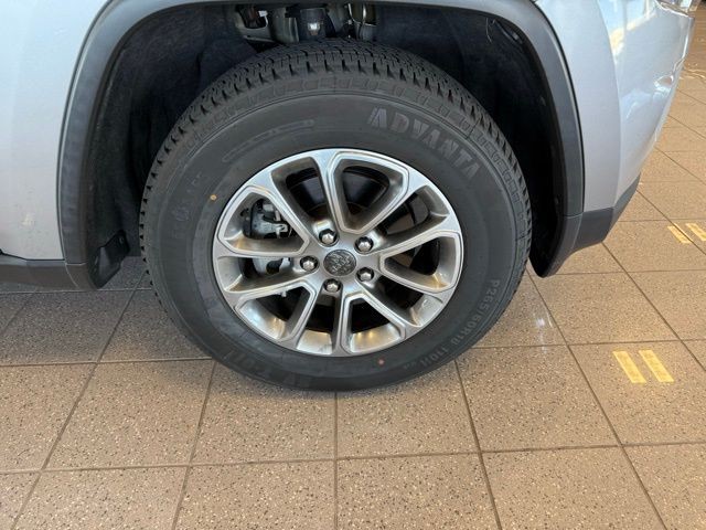 Jeep Grand Cherokee Vehicle Full-screen Gallery Image 10