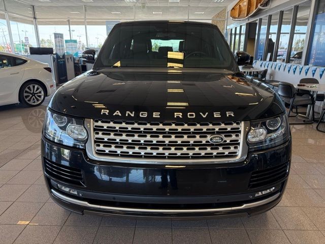 Land Rover Range Rover Vehicle Full-screen Gallery Image 07