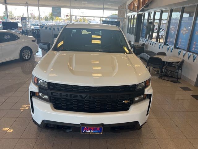 Chevrolet Silverado 1500 Vehicle Full-screen Gallery Image 16