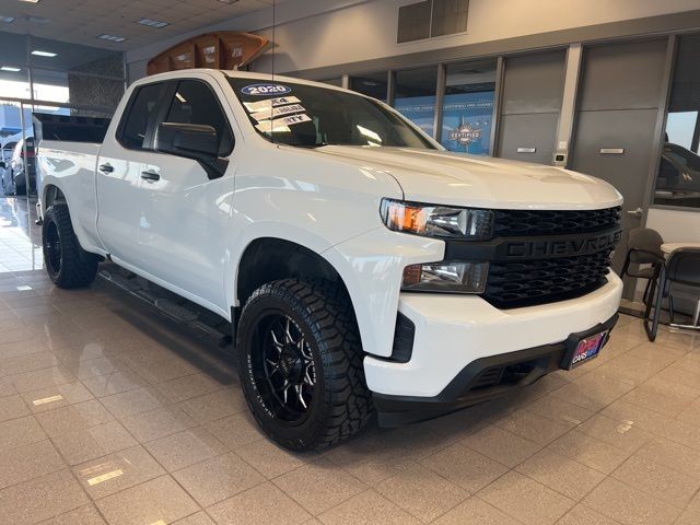 Chevrolet Silverado 1500 Vehicle Full-screen Gallery Image 35