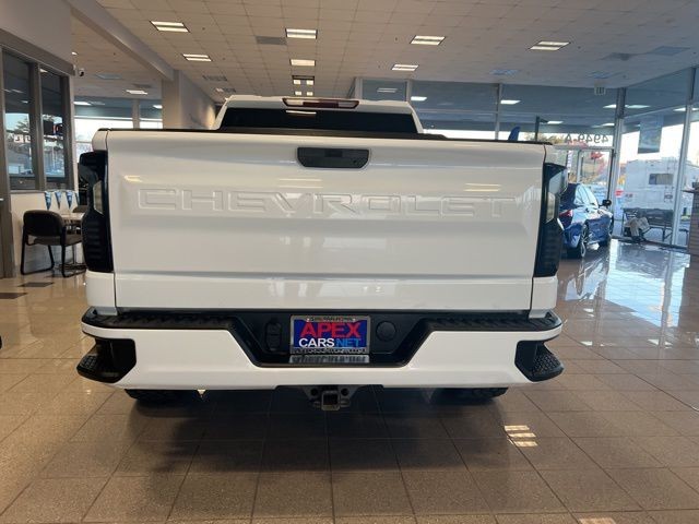 Chevrolet Silverado 1500 Vehicle Full-screen Gallery Image 39