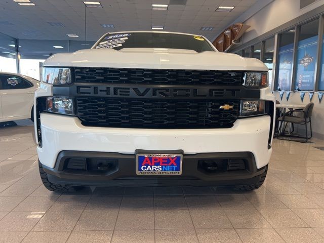 Chevrolet Silverado 1500 Vehicle Full-screen Gallery Image 46