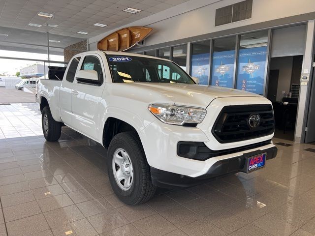 Toyota Tacoma 2WD Vehicle Full-screen Gallery Image 03