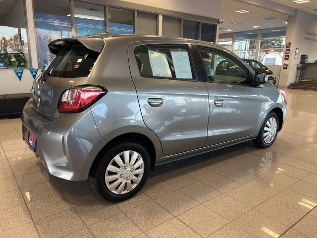 Mitsubishi Mirage Vehicle Full-screen Gallery Image 08