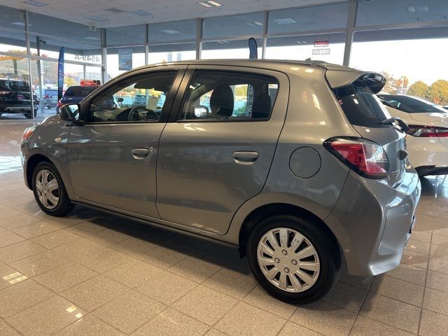 Mitsubishi Mirage Vehicle Full-screen Gallery Image 13