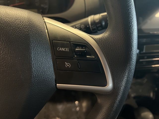Mitsubishi Mirage Vehicle Full-screen Gallery Image 27