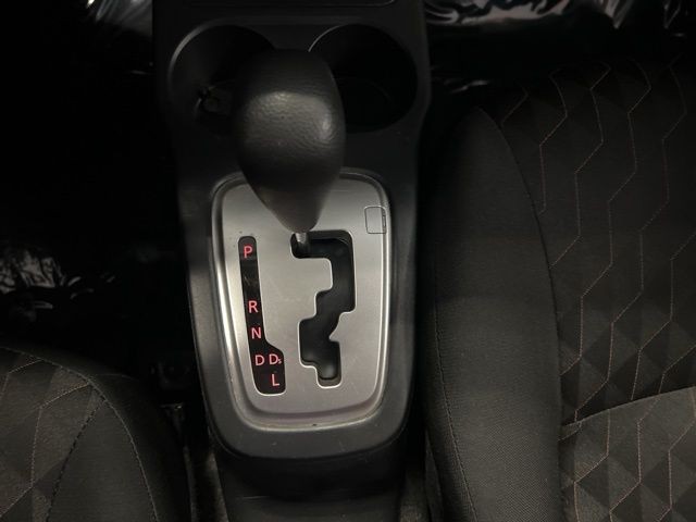 Mitsubishi Mirage Vehicle Full-screen Gallery Image 31