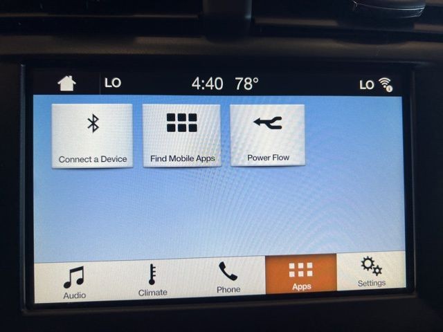 Ford Fusion Hybrid Vehicle Full-screen Gallery Image 21