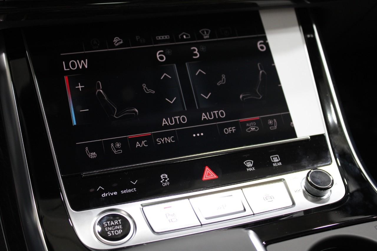 Audi Q7 Vehicle Full-screen Gallery Image 25