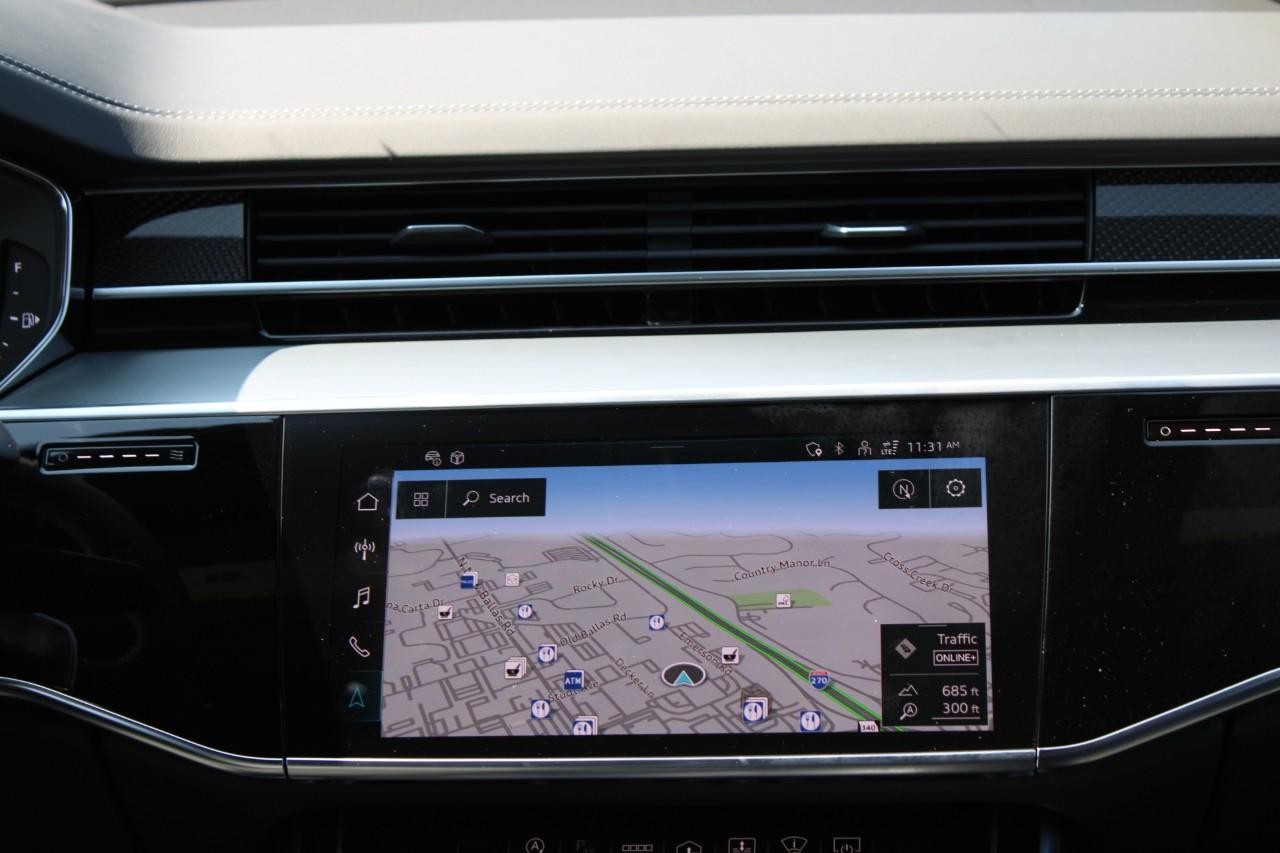 Audi S8 Vehicle Full-screen Gallery Image 16