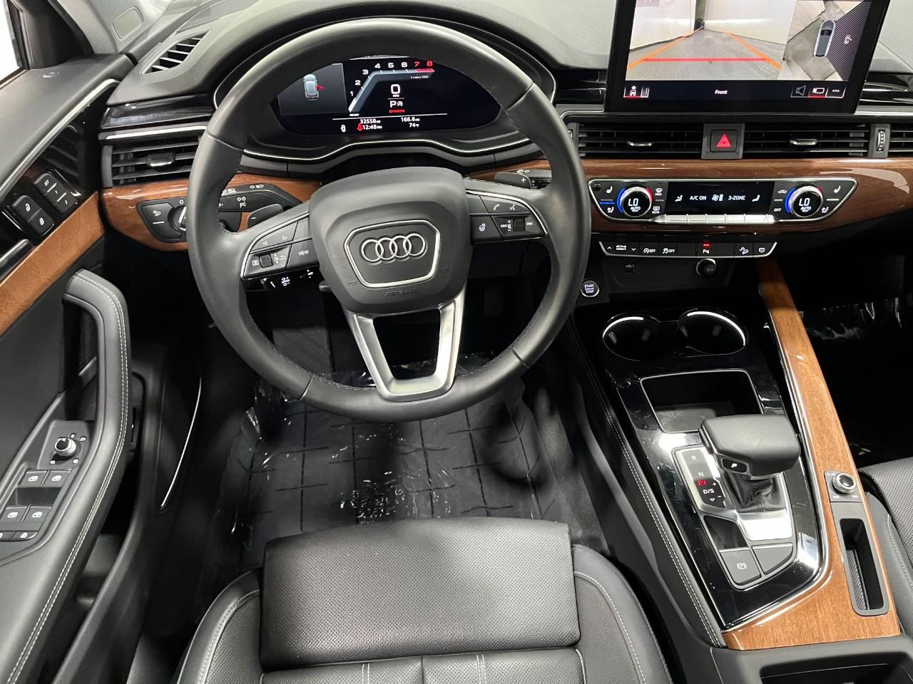 Audi A4 allroad Vehicle Full-screen Gallery Image 15