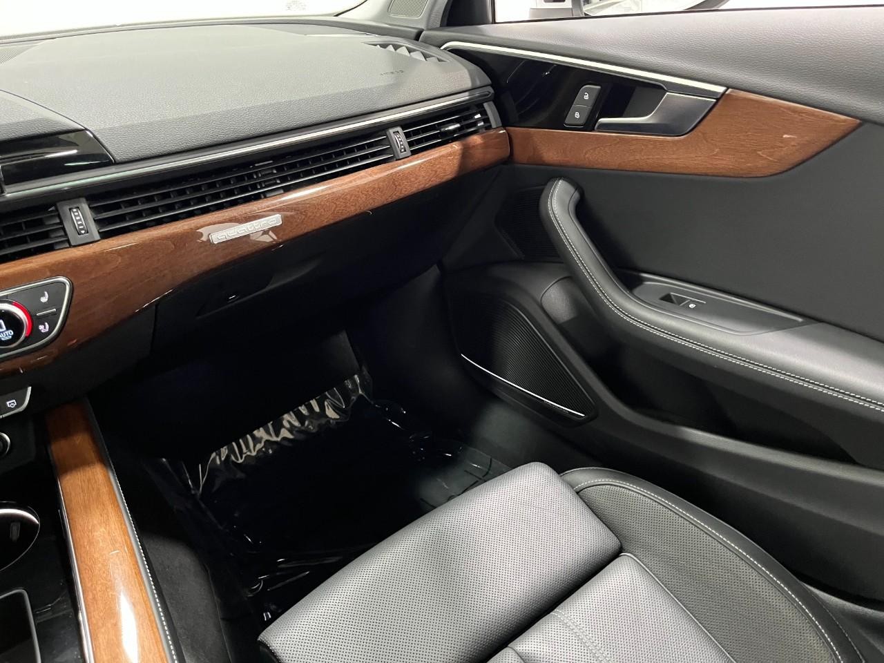 Audi A4 allroad Vehicle Full-screen Gallery Image 19