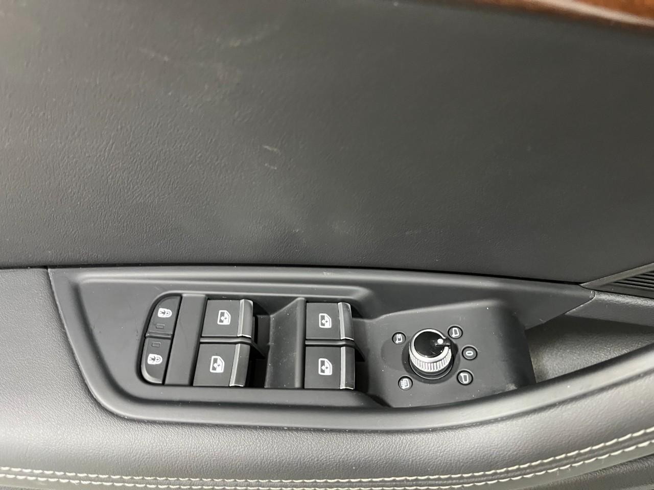 Audi A4 allroad Vehicle Full-screen Gallery Image 36