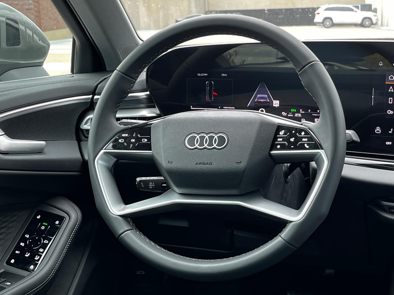 Audi A5 Vehicle Full-screen Gallery Image 18