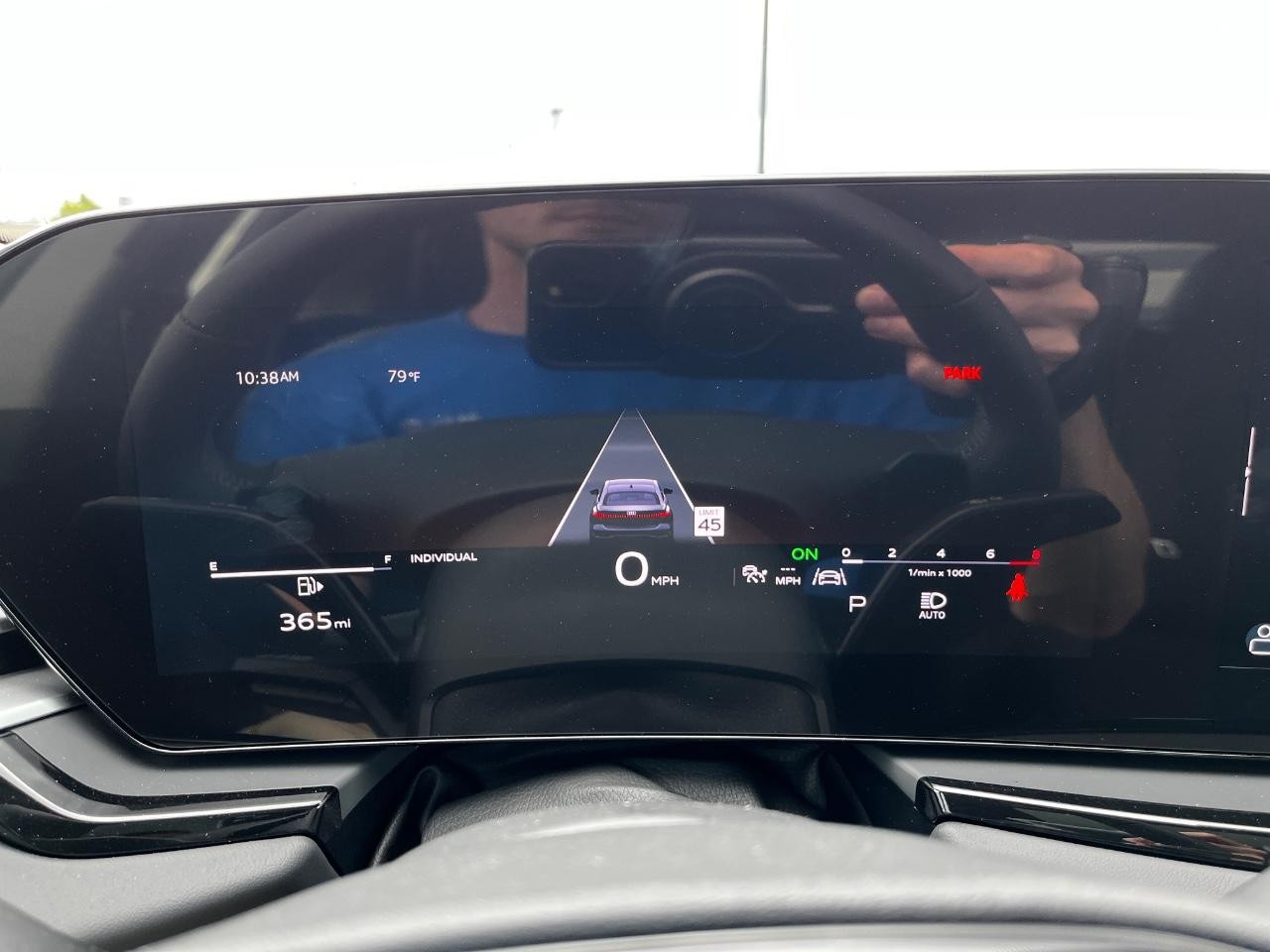 Audi A5 Vehicle Full-screen Gallery Image 27