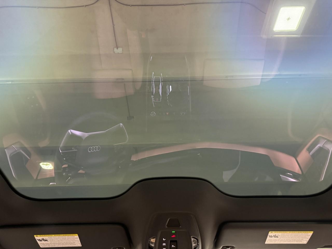 Audi A5 Vehicle Full-screen Gallery Image 12