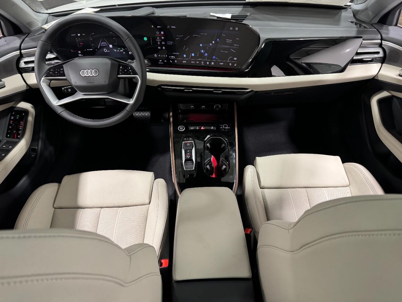 Audi A5 Vehicle Full-screen Gallery Image 13