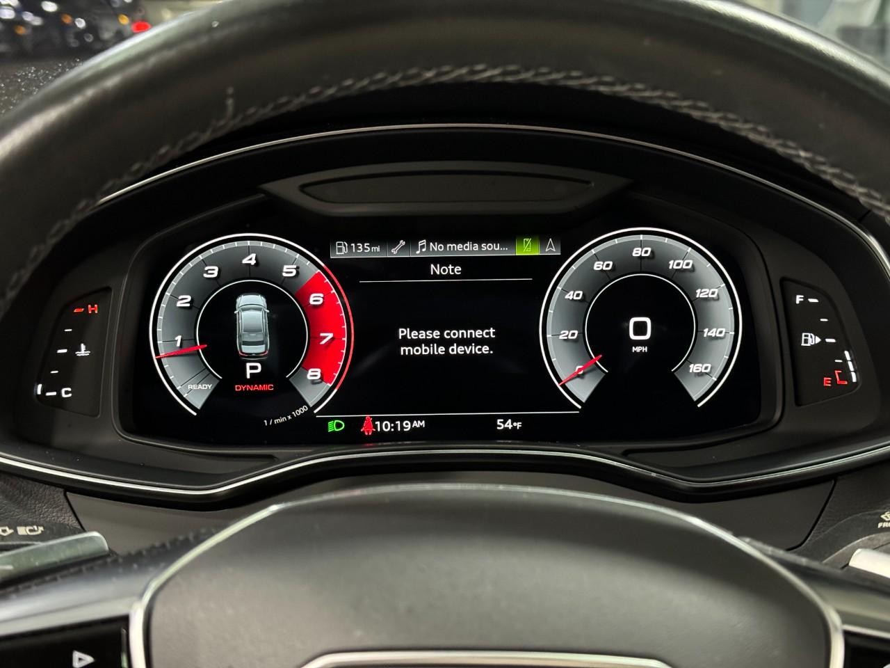 Audi S6 Sedan Vehicle Full-screen Gallery Image 36