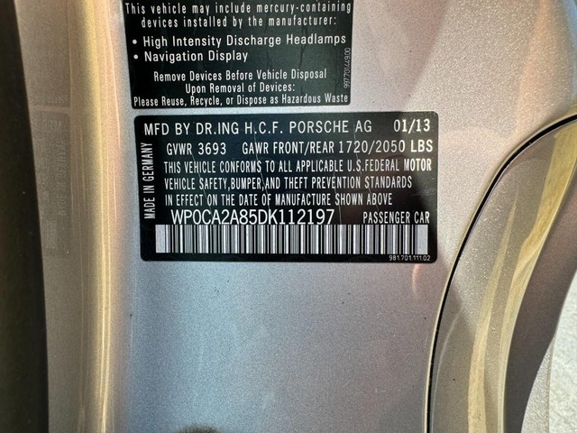 Mazda Protege Vehicle Full-screen Gallery Image 33