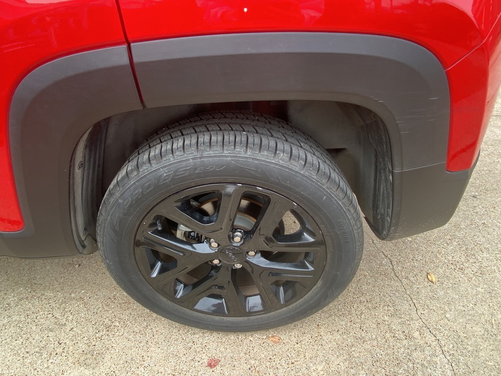 Toyota Sienna Vehicle Full-screen Gallery Image 05