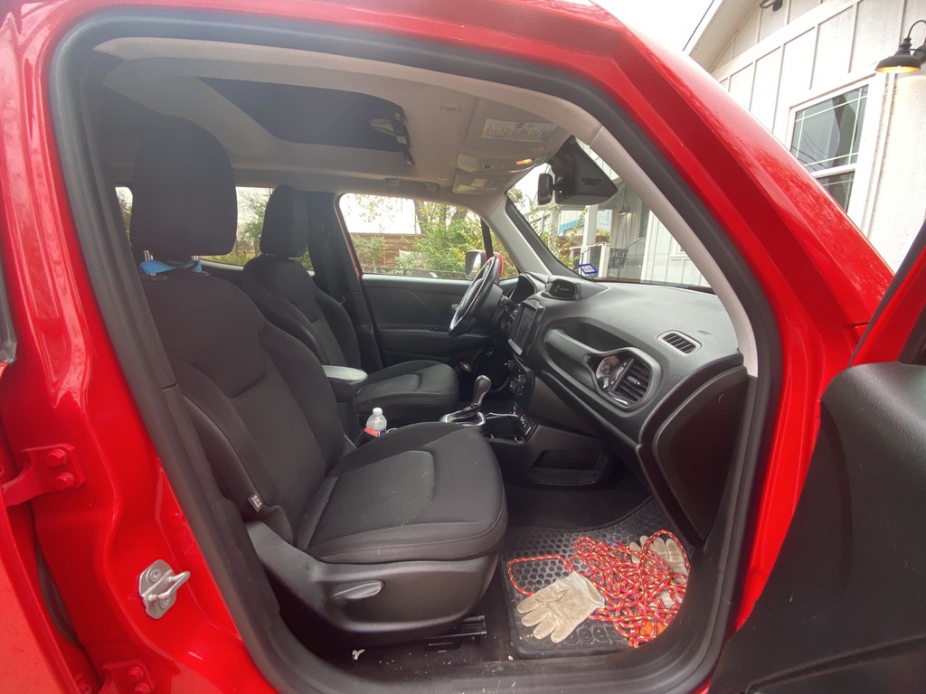 Toyota Sienna Vehicle Full-screen Gallery Image 15