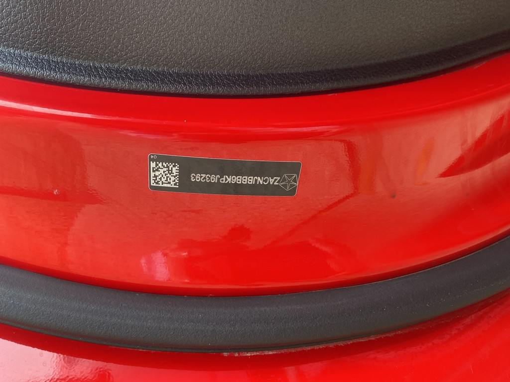 Toyota Sienna Vehicle Full-screen Gallery Image 20