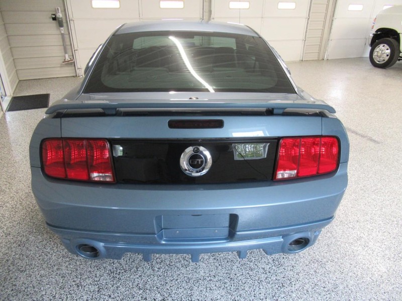 Ford Mustang Vehicle Image 10