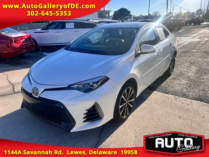 2017 Toyota Corolla SE's photo