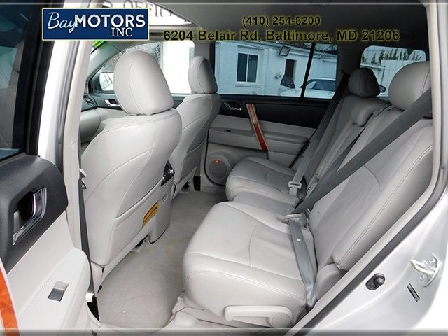 2010 Toyota Highlander Limited photo 10