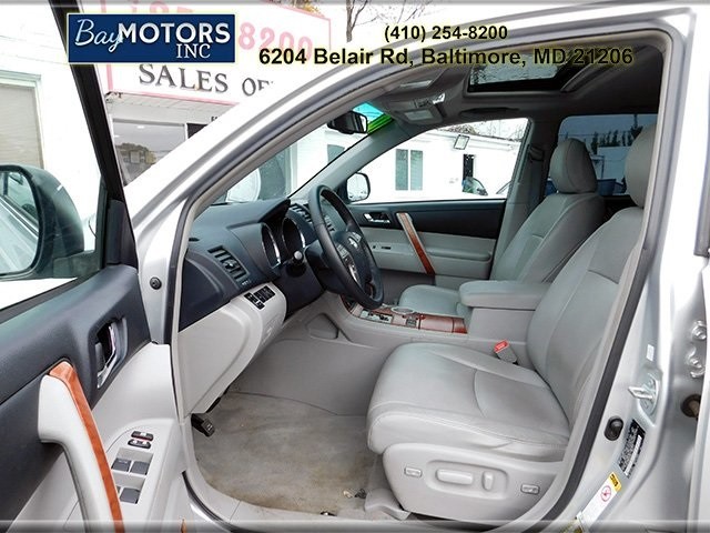 2010 Toyota Highlander Limited photo 15