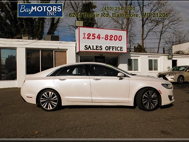 2017 Lincoln MKZ Reserve photo 4