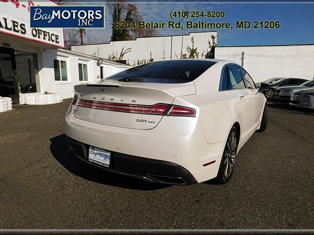 2017 Lincoln MKZ Reserve photo 5